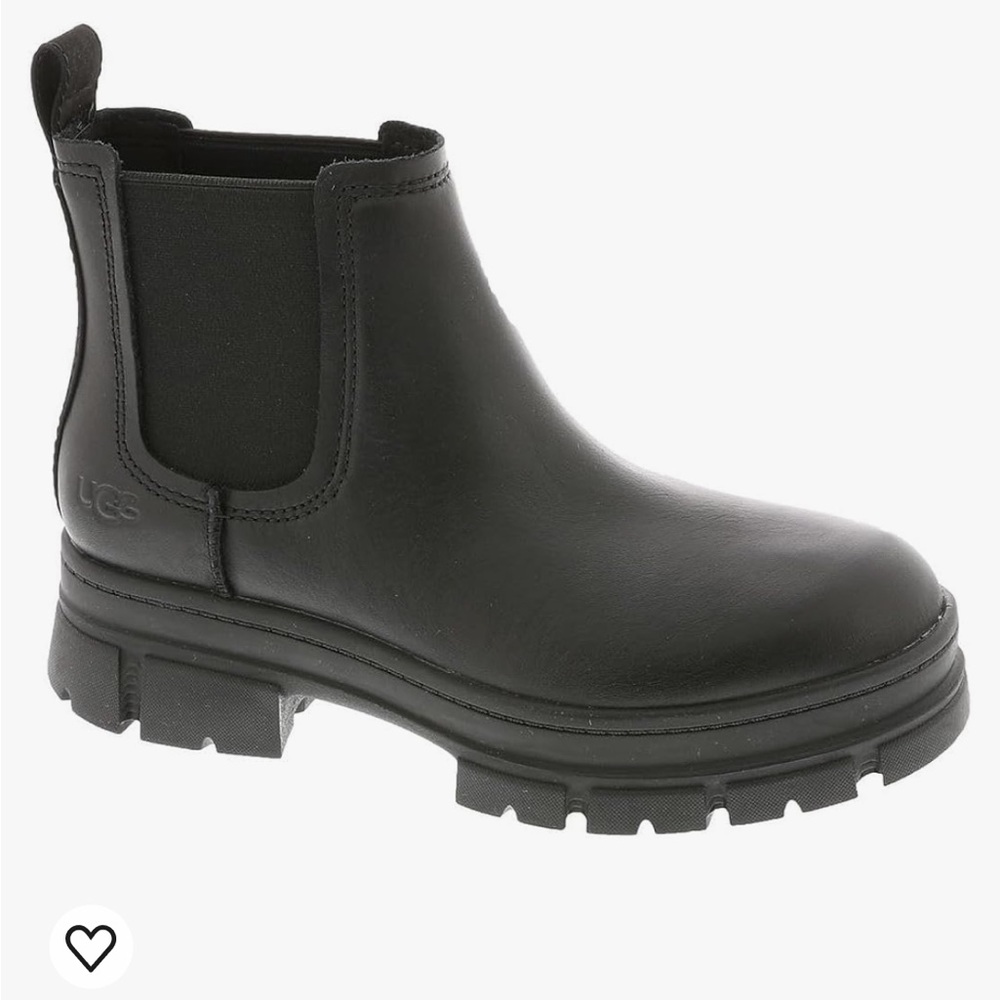 Ugg waterproof size 8 barely worn